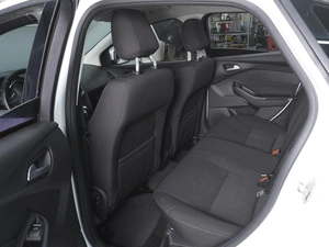 Седан Ford Focus 2015 года, 930000 рублей, Ростов-на-Дону