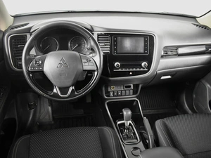 Внедорожник Mitsubishi Outlander 2021 года, 2250000 рублей, Казань