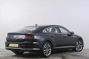 Лифтбек Volkswagen Arteon 2020 года, 3169000 рублей, Кемерово