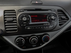 Хетчбэк Kia Picanto 2014 года, 1125000 рублей, Краснодар