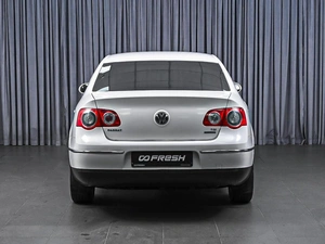 Седан Volkswagen Passat 2009 года, 795000 рублей, Ставрополь
