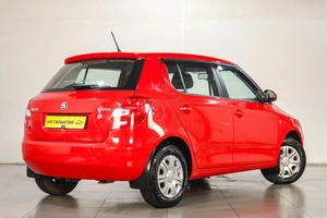 Хетчбэк Skoda Fabia 2013 года, 589000 рублей, Челябинск