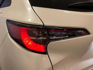 Универсал Toyota Corolla 2019 года, 1999000 рублей, Красноярск