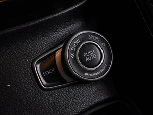 Внедорожник Suzuki SX4 2014 года, 924000 рублей, Воронеж