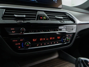 Седан BMW 5 серия 2021 года, 5099444 рублей, Москва