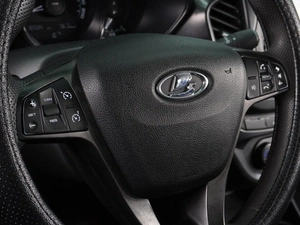 Седан ВАЗ (LADA) Vesta 2016 года, 749000 рублей, Воронеж