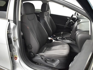 Хетчбэк SEAT Leon 2012 года, 710900 рублей, Казань