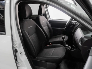 Внедорожник Renault Duster 2015 года, 1125000 рублей, Тюмень