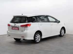 Минивэн Toyota Wish 2010 года, 1199000 рублей, Красноярск