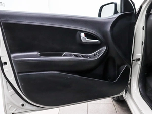 Хетчбэк Kia Picanto 2014 года, 690000 рублей, Красноярск