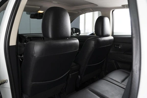 Внедорожник Mitsubishi Outlander 2015 года, 2330000 рублей, Омск