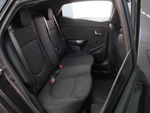 Седан Kia Rio 2017 года, 1060000 рублей, Воронеж