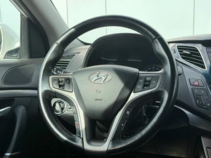 Седан Hyundai i40 2016 года, 1300000 рублей, Ижевск