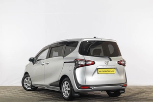 Минивэн Toyota Sienta 2016 года, 1469000 рублей, Тюмень