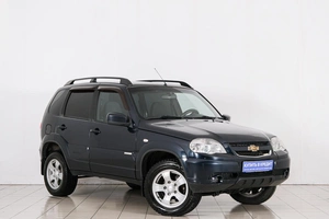 Внедорожник Chevrolet Niva 2012 года, 629000 рублей, Красноярск