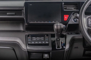 Минивэн Honda Stepwgn Spada 2019 года, 2599000 рублей, Томск