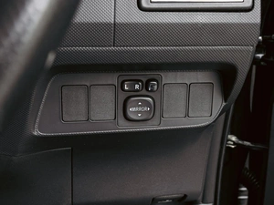 Хетчбэк Toyota Auris 2011 года, 860000 рублей, Краснодар