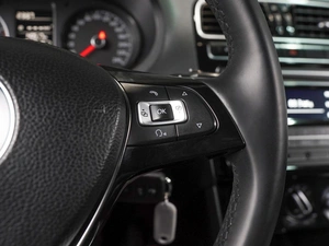 Седан Volkswagen Polo 2017 года, 950000 рублей, Волгоград