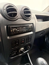 Седан Renault Logan 2011 года, 375000 рублей, Орёл