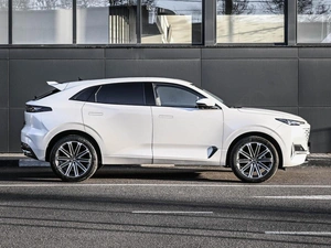 Внедорожник Changan UNI-K 2023 года, 3384000 рублей, Кирилловка