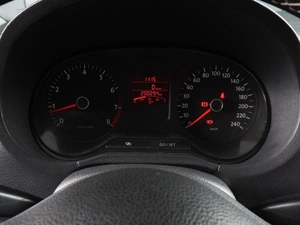 Седан Volkswagen Polo 2011 года, 755000 рублей, Минеральные Воды