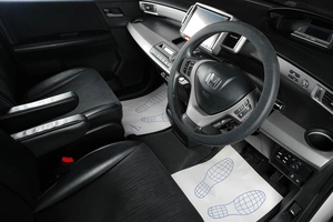 Минивэн Honda Freed 2013 года, 1239000 рублей, Тюмень