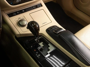 Седан Lexus ES 2014 года, 2729000 рублей, Тюмень