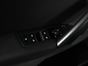 Внедорожник Volkswagen Tiguan 2017 года, 2319000 рублей, Ростов-на-Дону