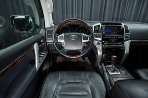 Внедорожник Toyota Land Cruiser 2013 года, 4499000 рублей, Красноярск