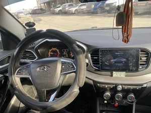 Седан ВАЗ (LADA) Vesta 2024 года, 1390000 рублей, Красноярск