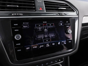 Внедорожник Volkswagen Tiguan 2018 года, 2587444 рублей, Москва