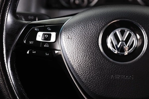 Внедорожник Volkswagen Tiguan 2014 года, 1649000 рублей, Пермь