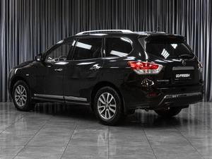 Внедорожник Nissan Pathfinder 2016 года, 2889000 рублей, Тюмень