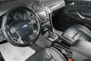 Седан Ford Mondeo 2012 года, 779000 рублей, Тюмень