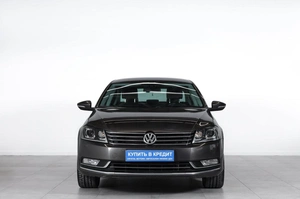 Седан Volkswagen Passat 2011 года, 1099000 рублей, Новосибирск