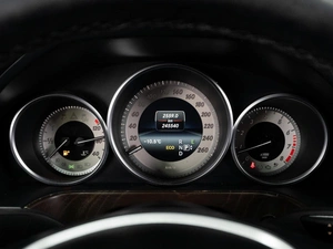 Седан Mercedes-benz E-класс 2013 года, 1999000 рублей, Тюмень