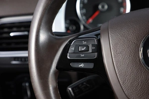 Внедорожник Volkswagen Touareg 2015 года, 3389000 рублей, Новосибирск