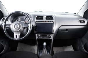 Седан Volkswagen Polo 2015 года, 959000 рублей, Пермь