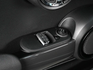 Хетчбэк MINI Cooper 2017 года, 2199000 рублей, Ростов-на-Дону