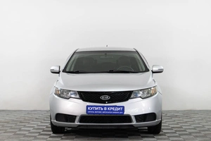 Седан Kia Cerato 2010 года, 739000 рублей, Сургут