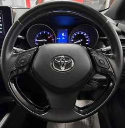 Внедорожник Toyota C-HR 2018 года, 1857000 рублей, Красноярск