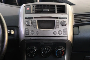 Минивэн Toyota Verso 2009 года, 919000 рублей, Омск