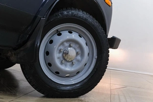 Внедорожник ВАЗ (LADA) 4x4 (Нива) 2014 года, 569000 рублей, Новокузнецк