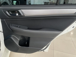 Седан Subaru Legacy 2020 года, 2547000 рублей, Солонцы