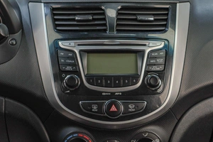 Седан Hyundai Solaris 2013 года, 999000 рублей, Челябинск