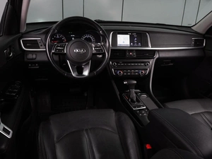 Седан Kia Optima 2018 года, 2099000 рублей, Воронеж