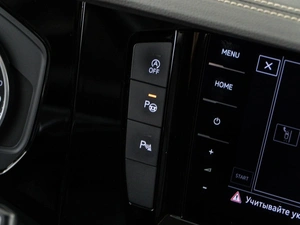 Внедорожник Volkswagen Touareg 2019 года, 4296900 рублей, Москва