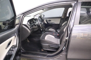 Хэтчбек Kia Ceed 2012 года, 1010000 рублей, Брянск