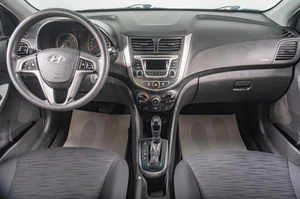 Седан Hyundai Solaris 2016 года, 1199000 рублей, Томск
