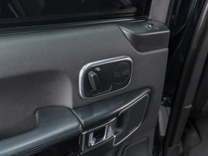 Внедорожник Land Rover Range Rover 2011 года, 1799000 рублей, Сургут